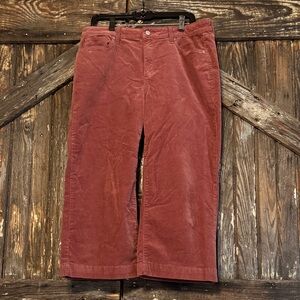 Sonoma women’s Corduroy Wide leg Capri Mauve Color